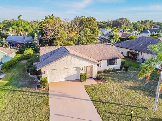 Seller's Property Disclosure - Single Family Home for sale at 756 Sugarwood Way, Venice, FL 34292 - MLS Number is T3344042