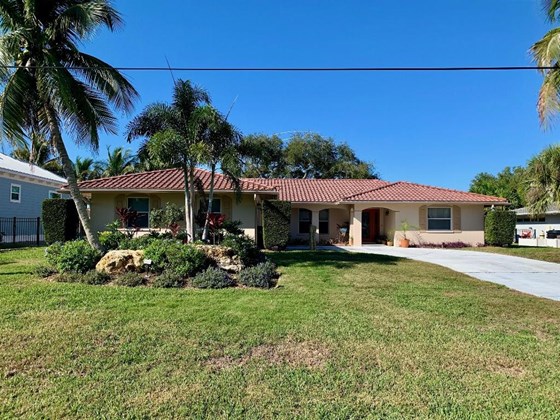 Sellers Property Disclosure - Single Family Home for sale at 5114 Sandy Cove Ave, Sarasota, FL 34242 - MLS Number is T3347212