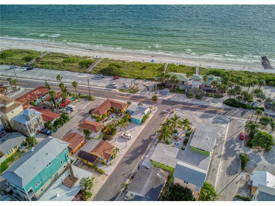 Single Family Home for sale at 7925 W Gulf Blvd, Treasure Island, FL 33706 - MLS Number is U8139396