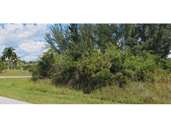 Vacant Land for sale at 15427 Longview Rd, Port Charlotte, FL 33981 - MLS Number is A4513502