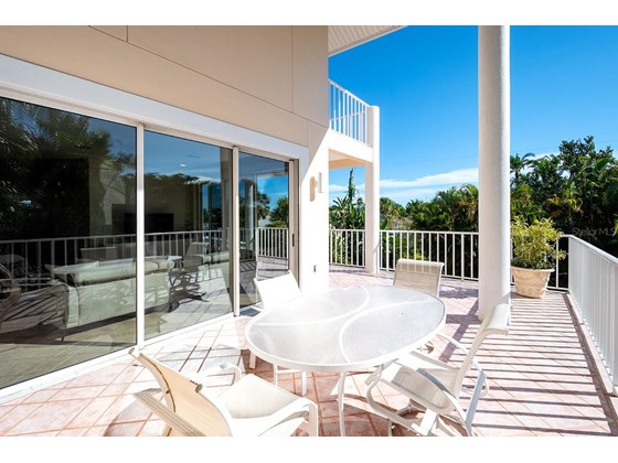 patio off Family Room - Single Family Home for sale at 113 N Polk Dr, Sarasota, FL 34236 - MLS Number is A4514338