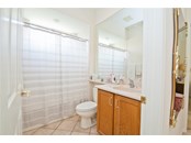 Bathroom 2 - Single Family Home for sale at 6427 Wingspan Way, Bradenton, FL 34203 - MLS Number is A4515449