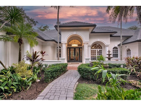 Private front entry - Single Family Home for sale at 388 Bunker Hl, Osprey, FL 34229 - MLS Number is A4517543