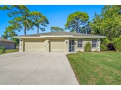 Single Family Home for sale at 720 Ponderosa Rd, Venice, FL 34293 - MLS Number is A4518780