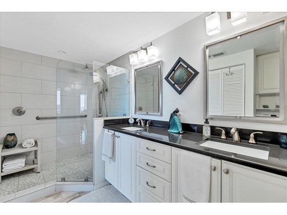 Master bath suite - Condo for sale at 1255 N Gulfstream Ave #503, Sarasota, FL 34236 - MLS Number is A4519355