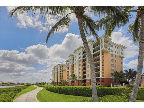 The Waterfront on Venice Island - Condo for sale at 147 Tampa Ave E #702, Venice, FL 34285 - MLS Number is N6116949